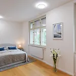 Luxury Modern With View Prag
