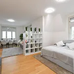Luxury Modern With View Daire