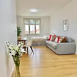 Luxury Modern With View Daire *