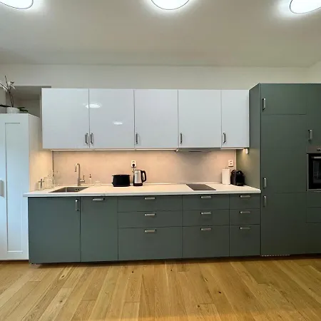 Luxury Modern With View Appartement