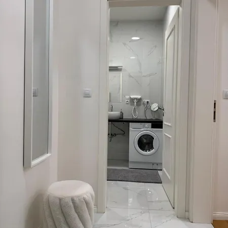 Luxury Modern With View * Prag