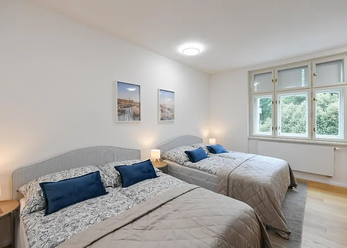 Luxury Modern With View Apartment *