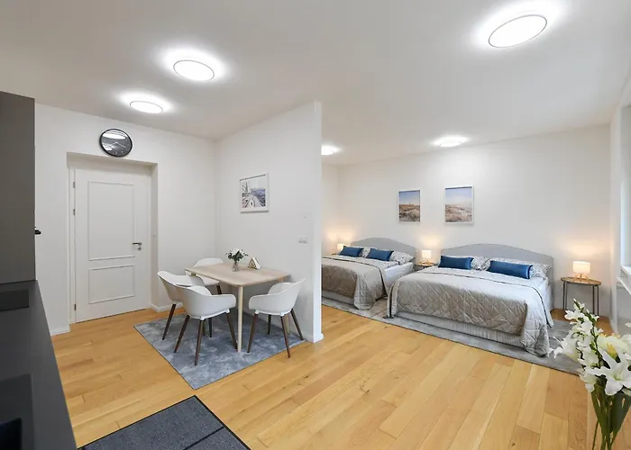 דירה Luxury Modern With View