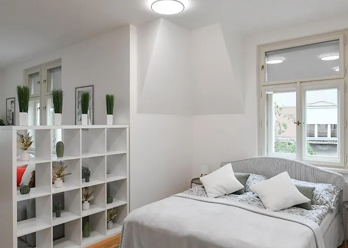 Luxury Modern With View דירה פראג